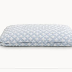 Leesa Ultra Cool Reversible Pillow NEW